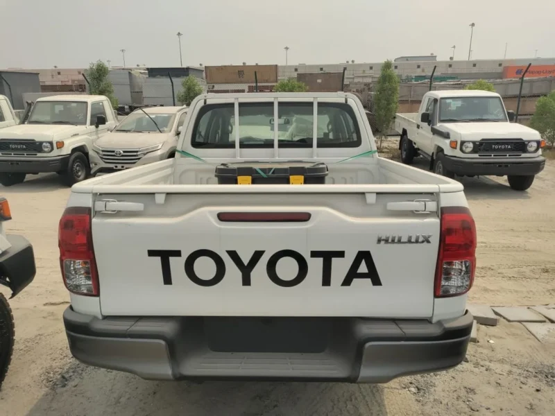 2026 Toyota Hilux NARROW BODY BASIC 2.4L 4 Cylinder DIESEL Engine M/T White Grey Pickup Truck