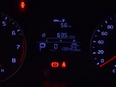 2022 Kia Cerato EX 1.6 Litres 4-cylinder Petrol Engine White Black Sedan GCC Specs