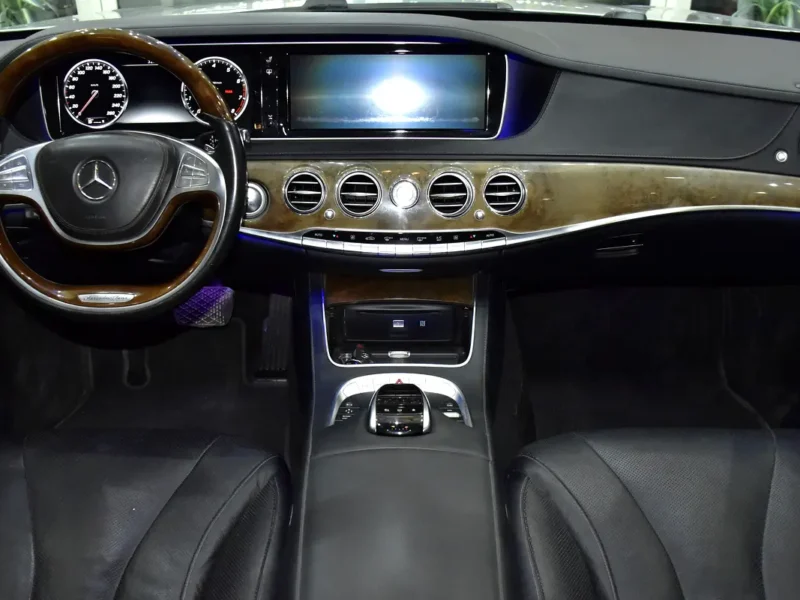 2016 Mercedes-Benz S 550 4.7 Litres Twin-Turbo V8 Petrol Engine Silver Black Sedan American Specs