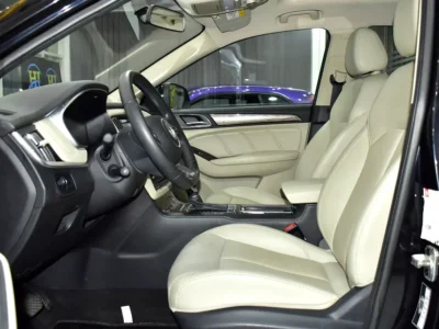 2021 MG RX5 Luxury 1.5-litre Turbocharged 4-cylinder Petrol Engine Black Beige SUV GCC Specs