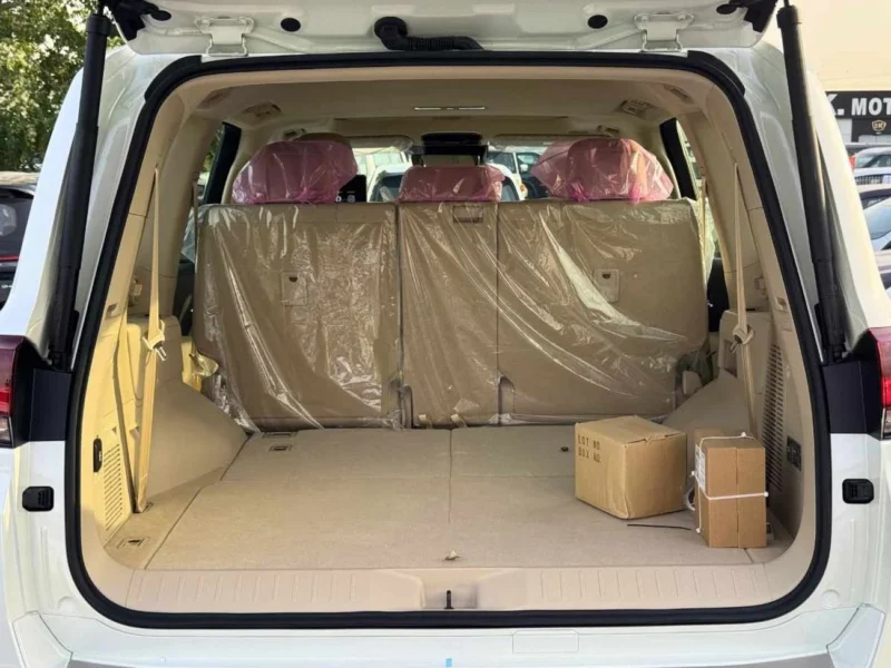 2026 Toyota Land Cruiser GXR 4.0 Litres Petrol V6 Engine White Beige SUV GCC Specs High Option