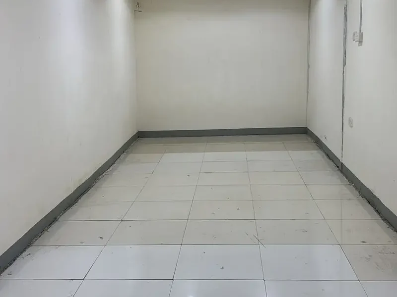 STORAGE WAREHOUSE ON GROUND FLOOR