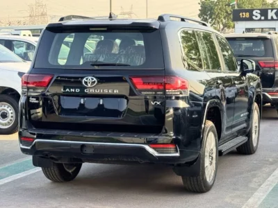 2026 Toyota Land Cruiser VX 3.5 Litres V6 TWIN TURBO Petrol Engine Black SUV
