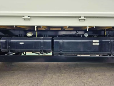 2025 Mitsubishi Fuso Canter CARGO 4.2 Litres DIESEL V6 Engine M/T White Black Truck GCC