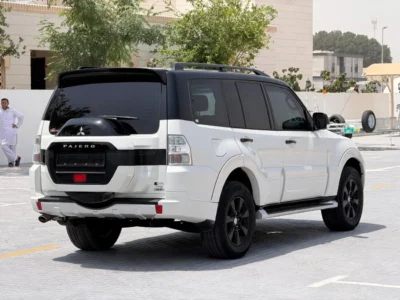 2017 Mitsubishi Pajero 3.5L 6 Cylinders Petrol Engine White Tan SUV Full Option GCC Signature Version