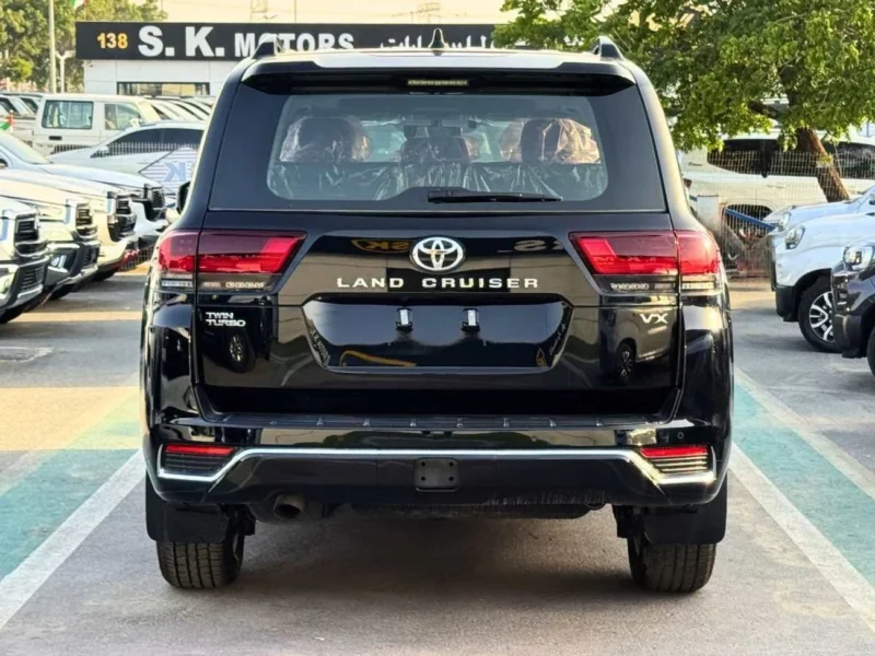 2026 Toyota Land Cruiser VX 3.5 Litres V6 TWIN TURBO Petrol Engine Black SUV