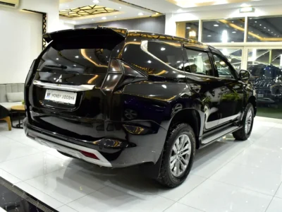 2021 Mitsubishi Montero Sport GLS 2WD 3.0-liter V6 Petrol Engine Black beige SUV GCC Specs