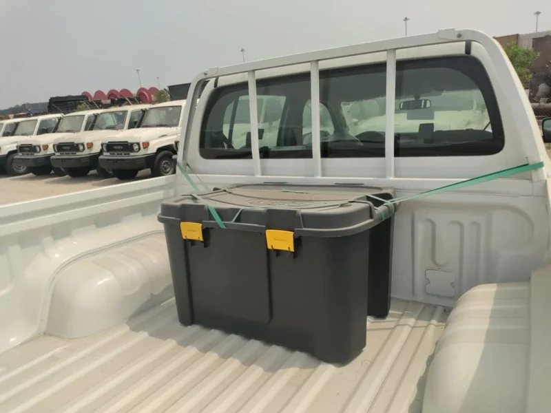 2026 Toyota Hilux NARROW BODY BASIC 2.4L 4 Cylinder DIESEL Engine M/T White Grey Pickup Truck