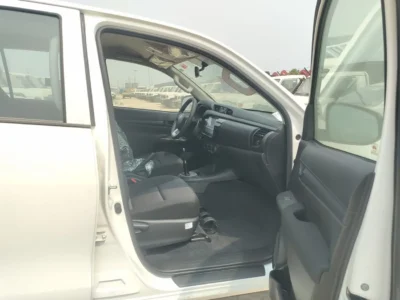 2026 Toyota Hilux NARROW BODY BASIC 2.4L 4 Cylinder DIESEL Engine M/T White Grey Pickup Truck