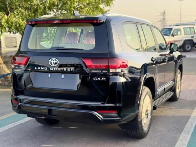 2026 Toyota Land Cruiser GXR 4.0 Litres Petrol V6 Engine Black Beige SUV GCC Specs High Option