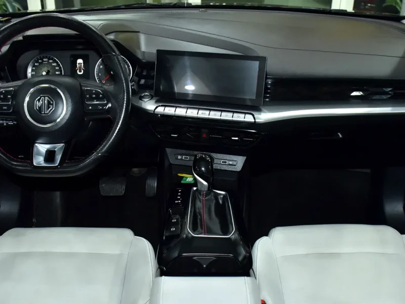 2022 MG GT Comfort 1.5-litre Turbocharged 4-cylinder Engine Black White Sedan GCC Specs