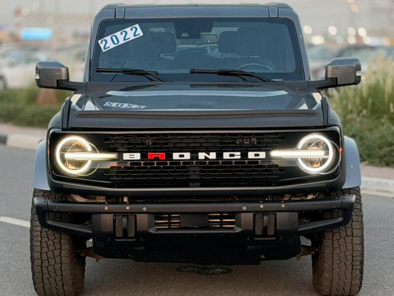 2022 Ford Bronco Wildtrak 2.3L EcoBoost Turbocharged 4-cylinder Petrol Engine Grey SUV 4x4
