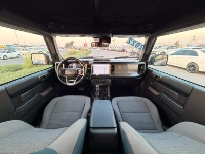 2022 Ford Bronco Wildtrak 2.3L EcoBoost Turbocharged 4-cylinder Petrol Engine Grey SUV 4x4