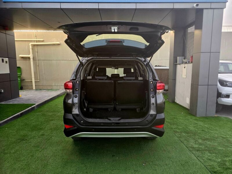 2022 Toyota Rush EX 1.5 Litres 4 Cylinders Petrol Engine Grey Black SUV GCC Specs