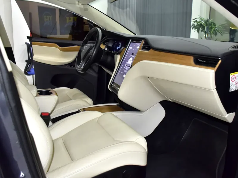 2019 Tesla Model X 100D Electric Vehicle Grey Beige SUV GCC Specs Automatic