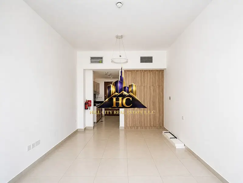 Bright and Spacious Studio Apartment in Al Bada Satwa