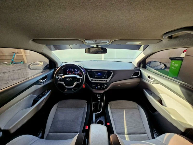 2021 Hyundai Accent 1.6 litres V4 Petrol Engine Grey Beige Sedan GCC Specs SINGLE OWNER