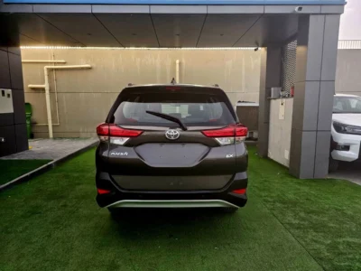 2022 Toyota Rush EX 1.5 Litres 4 Cylinders Petrol Engine Grey Black SUV GCC Specs