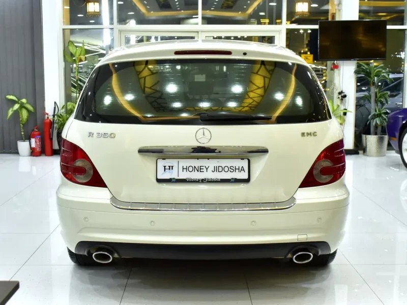 2009 Mercedes-Benz R-Class R 350 4MATIC 3.5-liter V6 Petrol Engine White Beige Wagon GCC