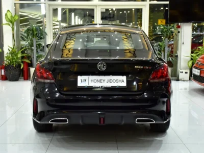 2022 MG GT Comfort 1.5-litre Turbocharged 4-cylinder Engine Black White Sedan GCC Specs