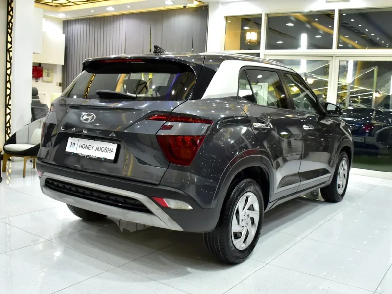 2024 Hyundai Creta Comfort 1.5-litre 4-Cylinder Petrol Engine Grey Black Crossover GCC Specs
