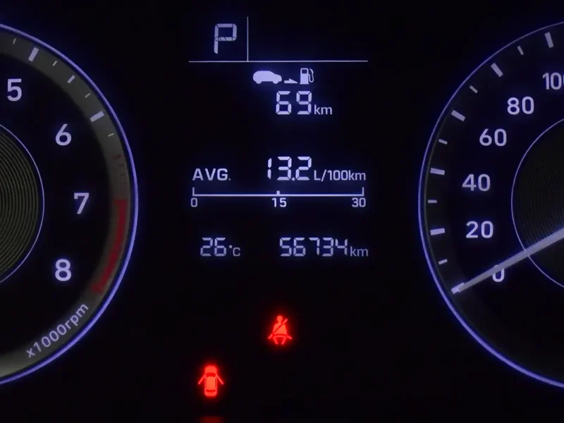 2024 Hyundai Creta Comfort 1.5-litre 4-Cylinder Petrol Engine Grey Black Crossover GCC Specs