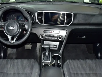 2017 Kia Sportage EX 2.4-liter 4-cylinder Petrol Engine Grey Black SUV GCC Specs