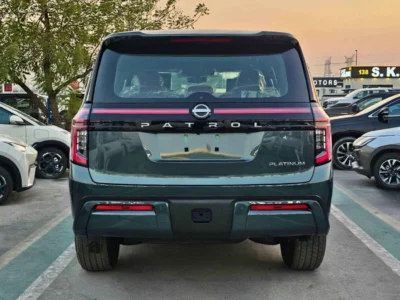 2026 Nissan Patrol SE PLATINUM 3.8-liter V6 Petrol Engine Green Red SUV GCC Specs