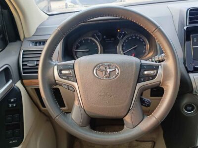 2021 Toyota Prado VXR 4.0 Litres V6 Petrol Engine Black Beige SUV GCC Specs Automatic