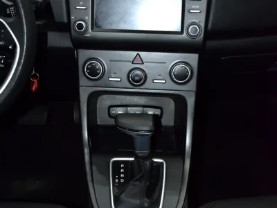 2024 Hyundai Creta Comfort 1.5-litre 4-Cylinder Petrol Engine Grey Black Crossover GCC Specs