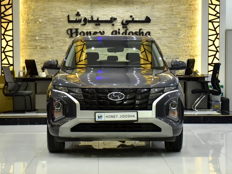 2024 Hyundai Creta Comfort 1.5-litre 4-Cylinder Petrol Engine Grey Black Crossover GCC Specs
