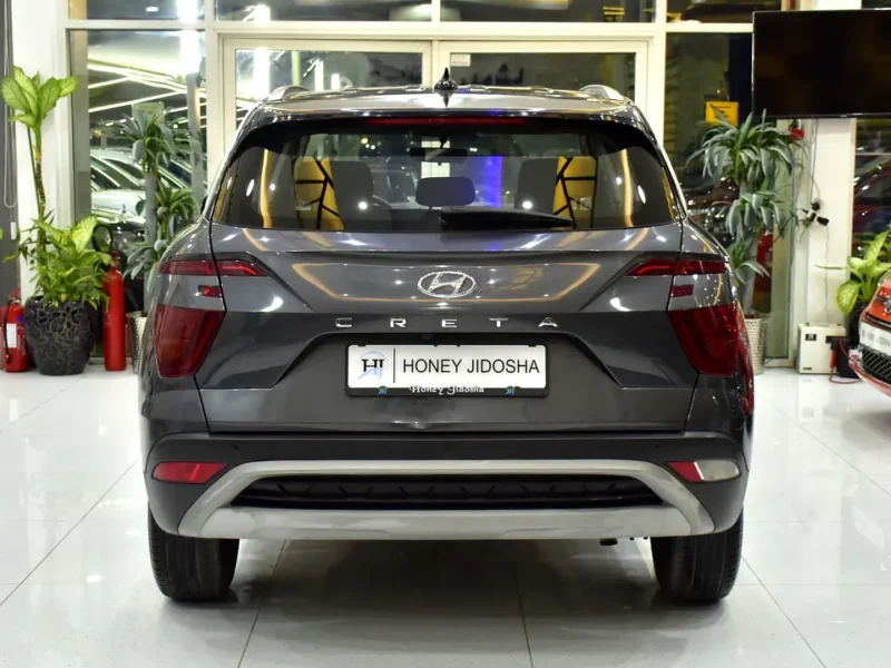 2024 Hyundai Creta Comfort 1.5-litre 4-Cylinder Petrol Engine Grey Black Crossover GCC Specs