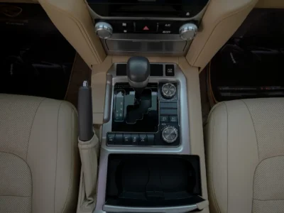 2017 Toyota Land Cruiser GXR 4.6 Litres V8 Petrol Engine Beige SUV GCC Specs Automatic