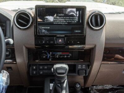2026 Toyota Land Cruiser LC79 4.0L V6 Petrol Engine Full Option White Brown Pickup Truck GCC