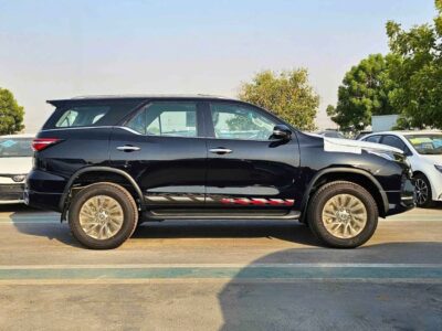 2025 Toyota Fortuner SR5 Adventure 4.0 Litres PETROL V6 Engine Black SUV GCC Specs