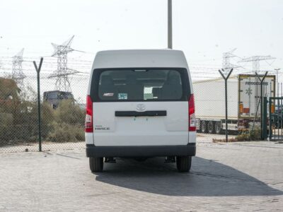 2026 Toyota Hiace High Roof 2.8L 4-Cylinder Turbo Diesel Engine White Grey Van RWD GCC