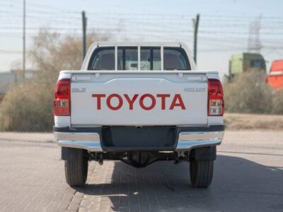 2026 Toyota Hilux DLX 2.4 Litres 4 Cylinders Diesel Engine AT White Red Pickup Truck GCC