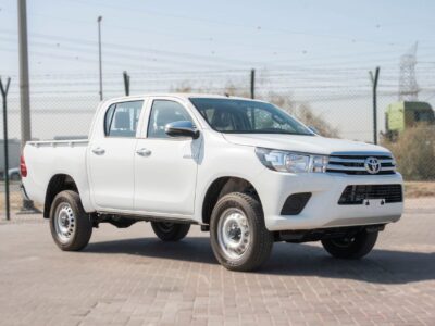 2026 Toyota Hilux DLX 2.4 Litres 4 Cylinders Diesel Engine AT White Red Pickup Truck GCC