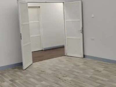 EFFICIENT WAREHOUSE UNIT DESIGNED FOR STORAGE WITH CLEAN INTERIOR AND SPACE