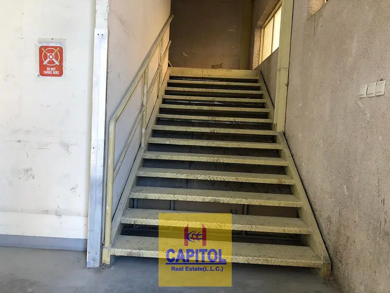 EFFICIENT WAREHOUSE UNIT DESIGNED FOR STORAGE WITH CLEAN INTERIOR AND SPACE