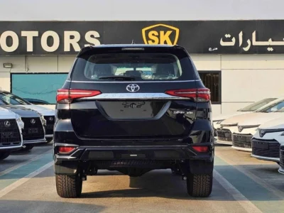 2025 Toyota Fortuner SR5 Adventure 4.0 Litres PETROL V6 Engine Black SUV GCC Specs