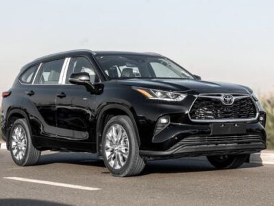 2026 Toyota Highlander Limited 2.5L 4-Cylinder Hybrid Petrol Engine Black Grey SUV GCC Specs