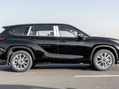 2026 Toyota Highlander Limited 2.5L 4-Cylinder Hybrid Petrol Engine Black Grey SUV GCC Specs