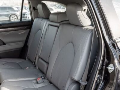 2026 Toyota Highlander Limited 2.5L 4-Cylinder Hybrid Petrol Engine Black Grey SUV GCC Specs
