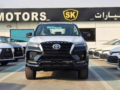 2025 Toyota Fortuner SR5 Adventure 4.0 Litres PETROL V6 Engine Black SUV GCC Specs