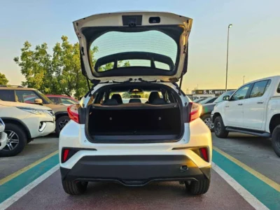 2023 Toyota C-HR LUXURY 1.8 Litres 4 Cylinders HYBRID Engine White Grey SUV GCC Specs