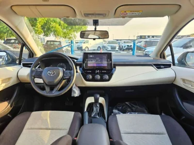 2025 Toyota Corolla XLI 1.6 Litres V4 PETROL Engine Black Beige Sedan GCC Specs