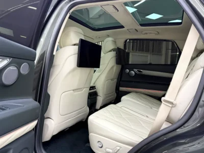 2025 Genesis GV80 Royal 3.5 Litres V6 Petrol Engine AWD Green White SUV GCC Specs