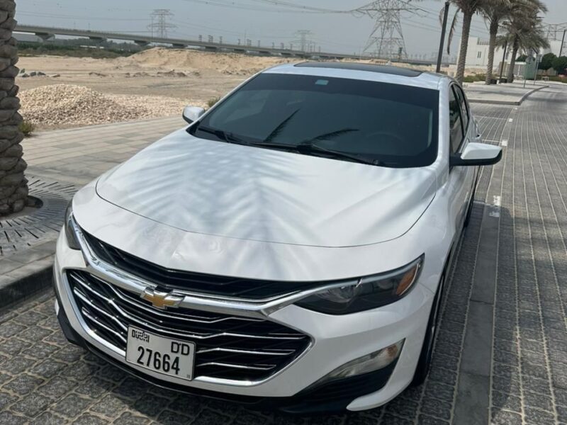 2019 Chevrolet Malibu 1.5L Turbocharged 4-cylinder Petrol Engine White Black Sedan