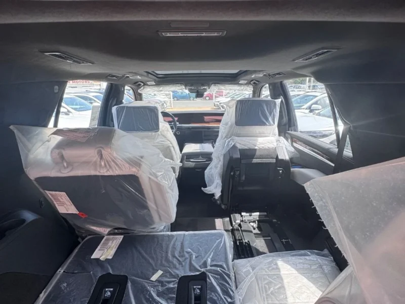 2026 Cadillac Escalade SPORT PLATINUM 6.2 L 8 Cylinders Petrol Engine Black White SUV GCC
